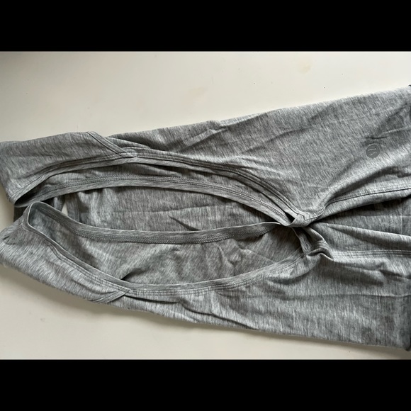 Lululemon MUSCLE SHIRT - Picture 3 of 3